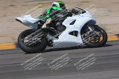 media/Oct-01-2023-SoCal Trackdays (Sun) [[4c570cc352]]/Turn 14 Side (1135am)/